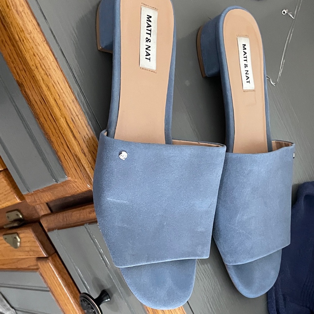 Matt & Nat Women's Blue Mules
